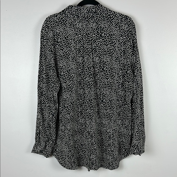 Alexander Jordan Black and White Buttoned Long Sleeve Blouse Size XL - Picture 9 of 9